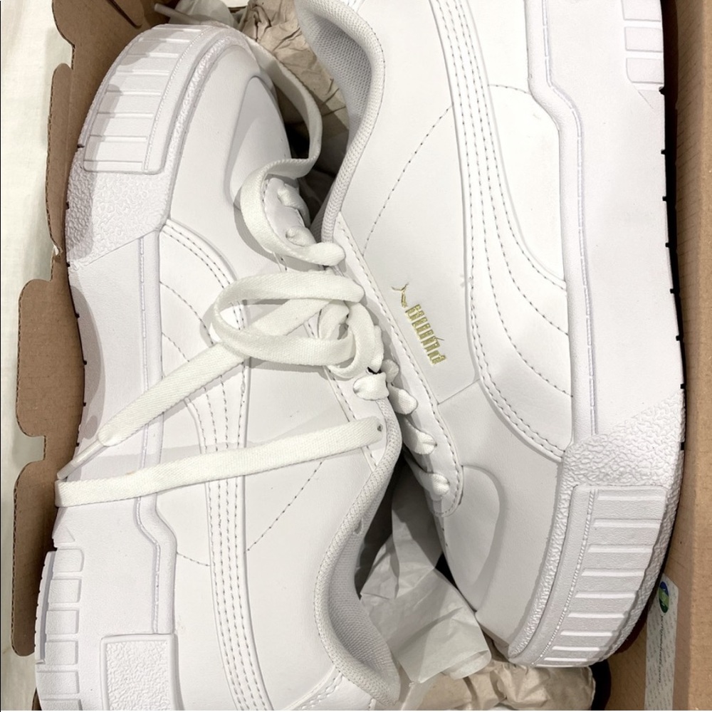 NWT Puma Cali Sport Junior, Size 5 (women’s 6.5)